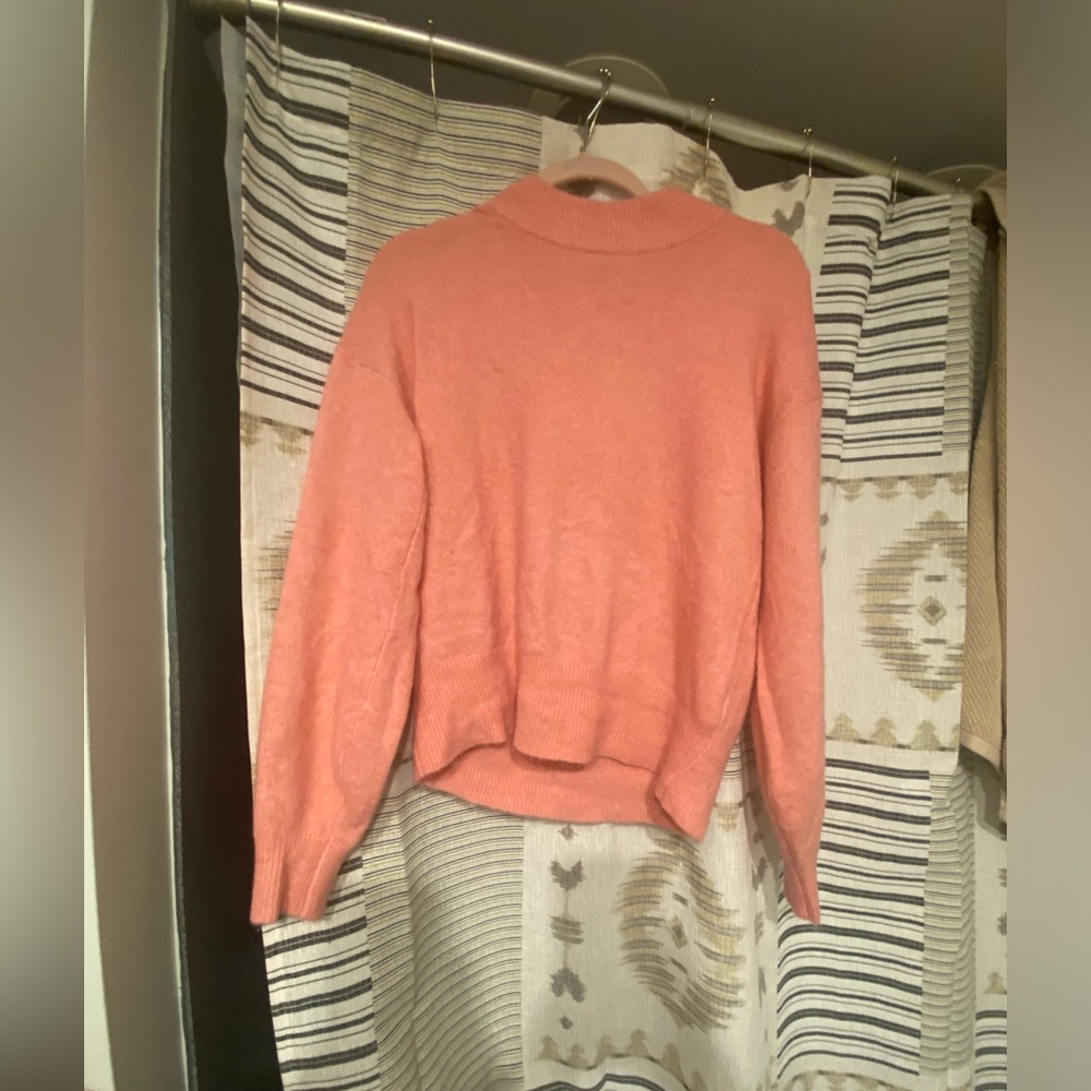 2 Pink Sweaters for the price of 1! Spring for PINK! Anne Klein & Gap 🩷 NWOT